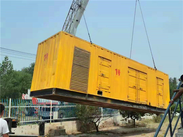 城西300KW柴油发电机组油耗是多少？