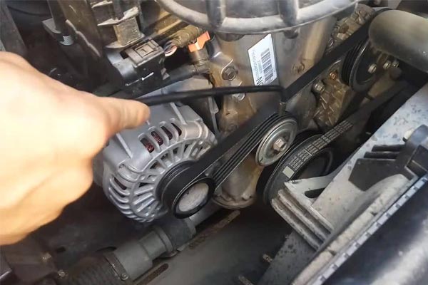 城西转速传感器的工作原理是什么？